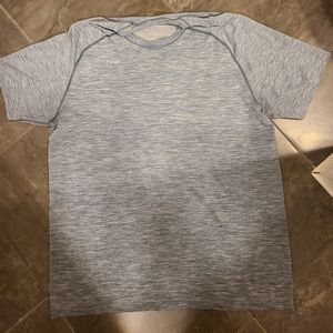 Lululemon shirt